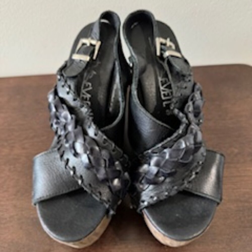 Sixty-Seven wooden platform sandals size 38